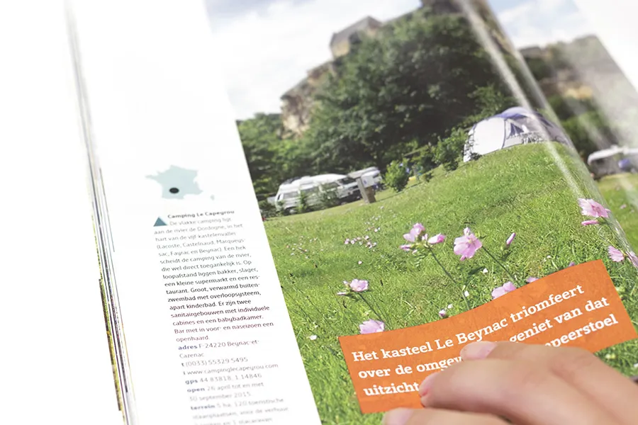 Magazine KCK Visuel et texte intérieur magazine KCK