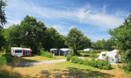 Camping Château du Deffay en Loire-Atlantique Camping Château du Deffay en Loire-Atlantique