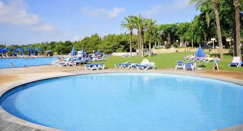 camping en la playa sitges