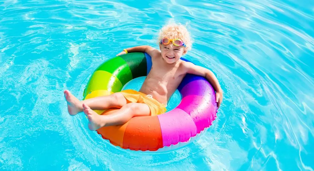 Camping Arès piscine