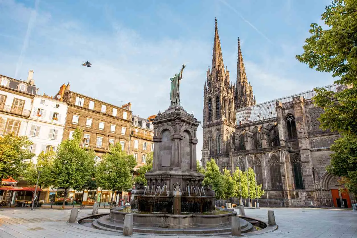 Clermont Ferrand - Camping Direct Clermont Ferrand - Camping Direct