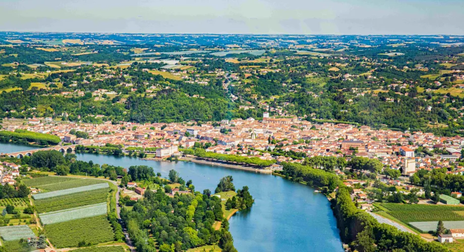 Moissac - Camping Direct Le camping en France - CampingDirect