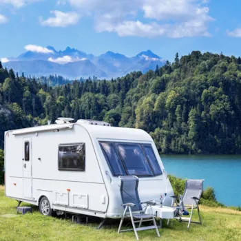 Camping en la montaña - CampingDirect
