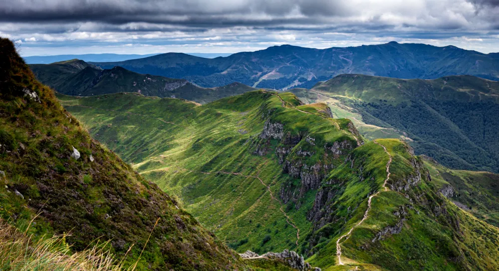 Auvergne : 5 idées d'escapades autour des volcans et des lacs - CampingDirect - Image n°1