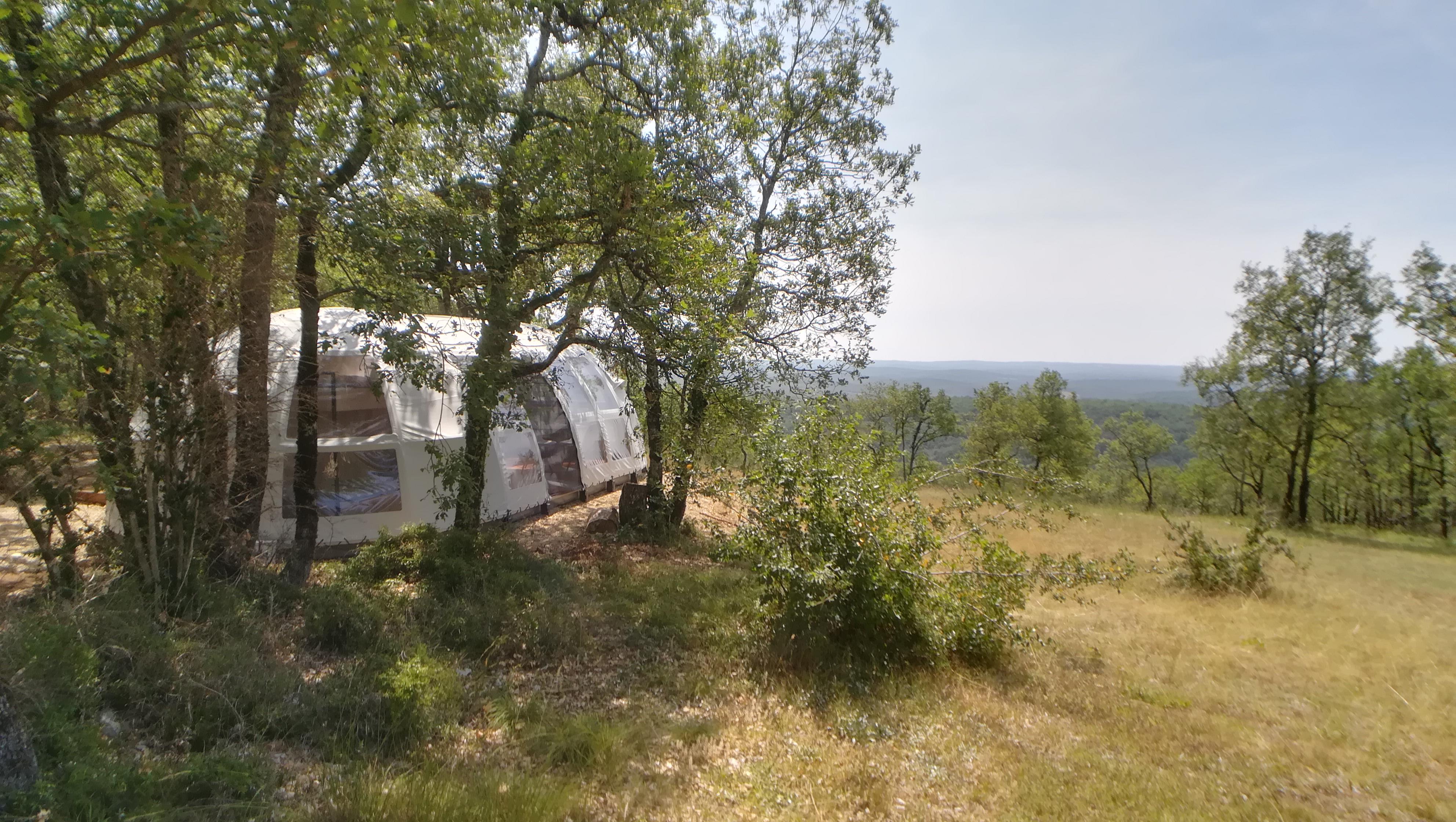 Hytter - Dome Panoramic View - Camping LA TRUFFIERE à Saint Cirq Lapopie