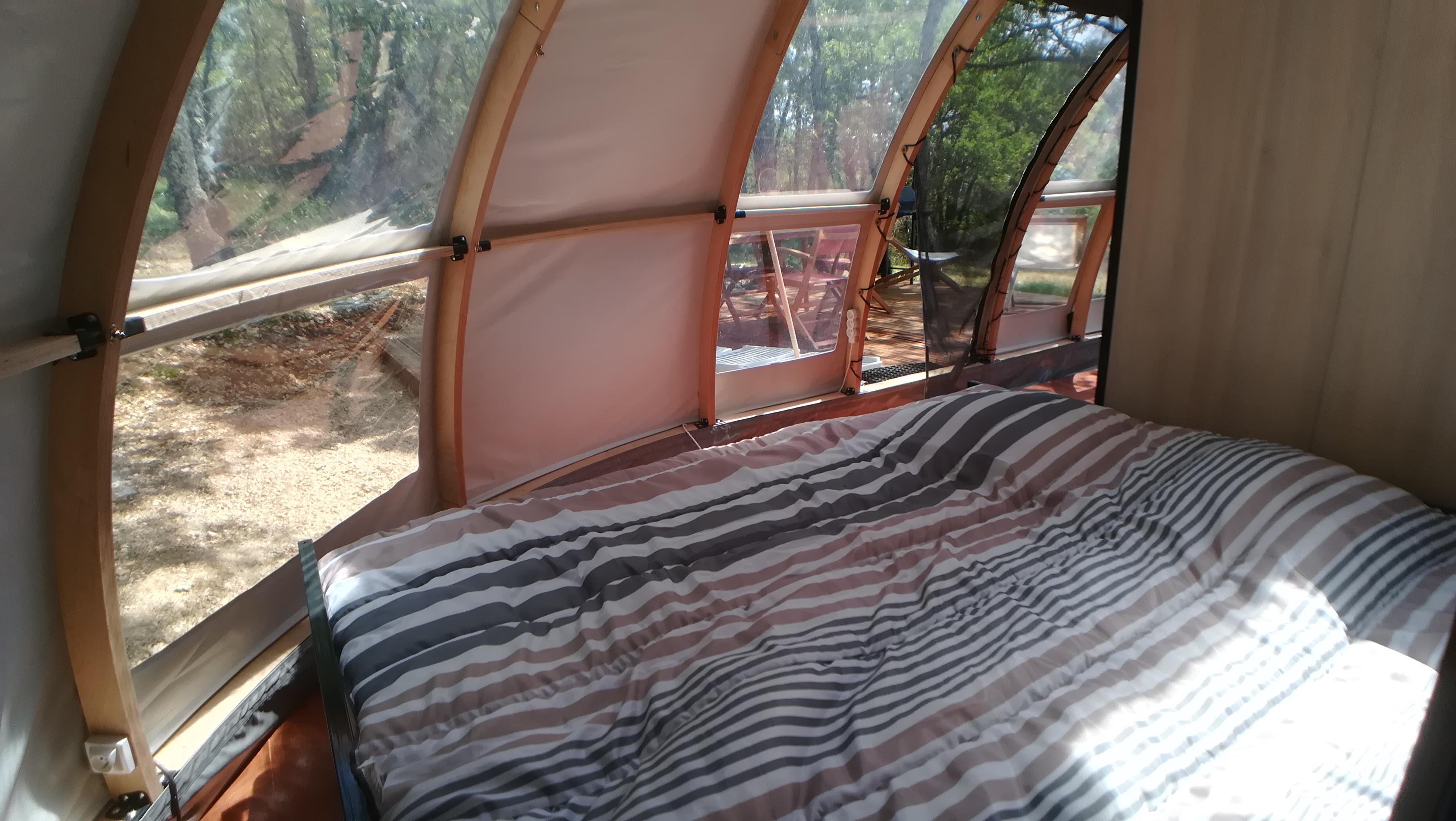 Hytter - Dome Panoramic View - Camping LA TRUFFIERE à Saint Cirq Lapopie