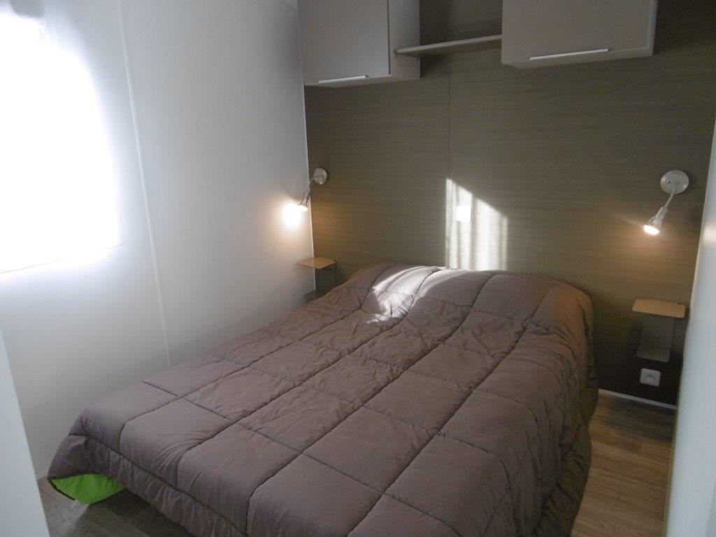 Location - Mobil-Home Confort 35M² - 3 Chambres + Terrasse Semi-Couverte - Flower Camping Val de Vie