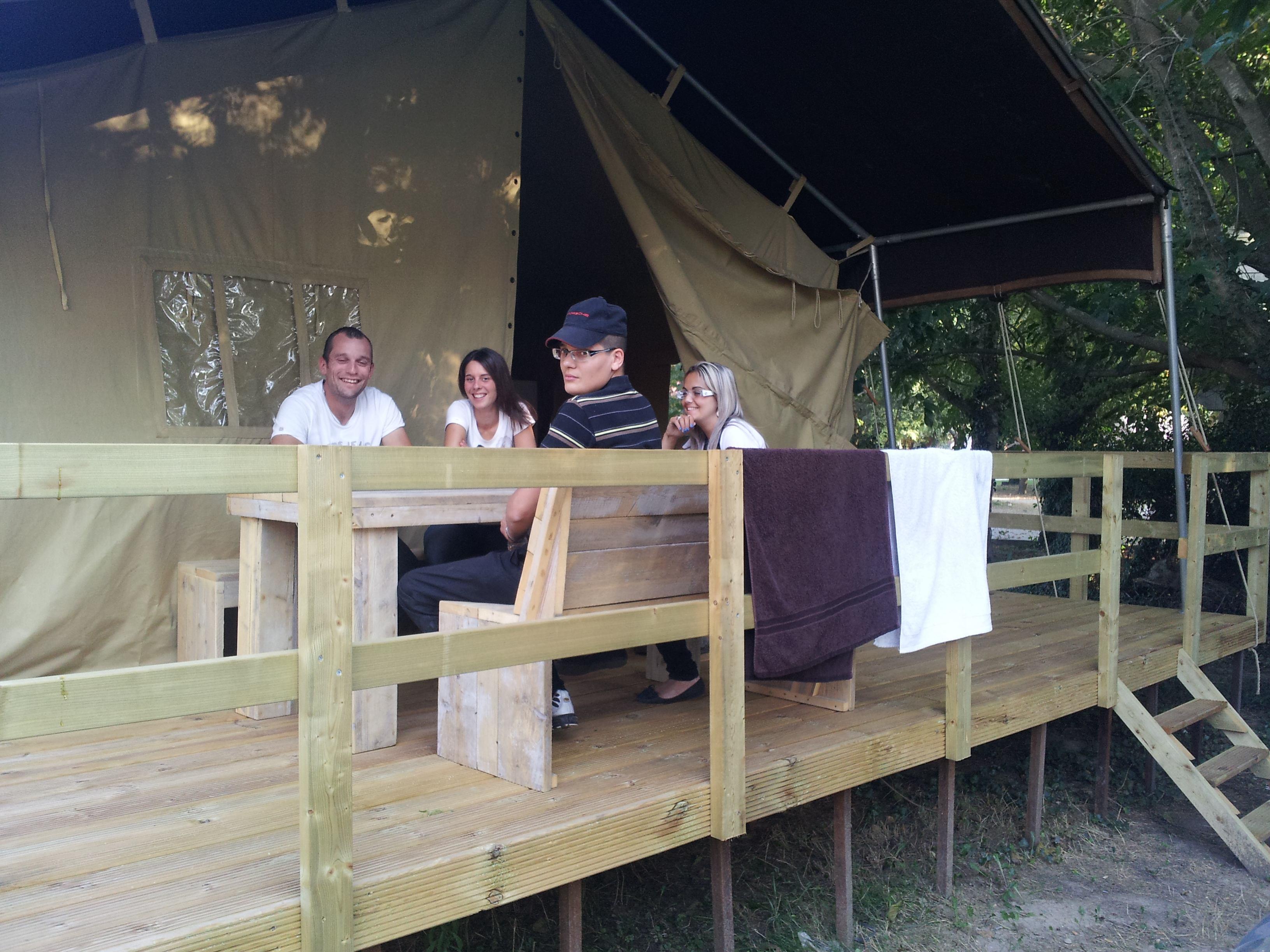 Mietunterkunft - Logde Safari 2 Zimmer 35M² - Camping Bellerive