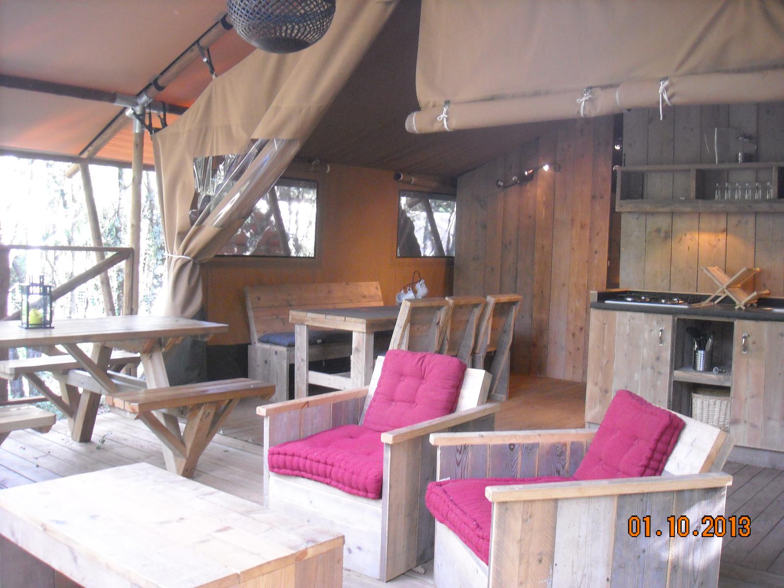 Location - Safari Lodge Maïa ( Avec Sanitaire , Maxi 3 Adultes ) - Camping Mille Etoiles