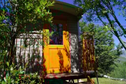 Location - Roulotte Équipée Avec Sanitaires - Domaine du Trappeur