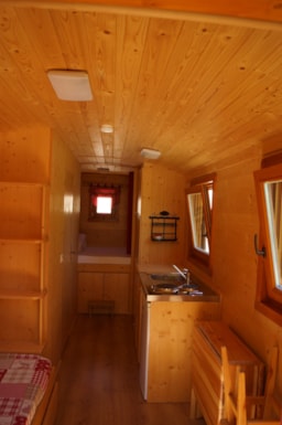 Location - Roulotte Équipée Avec Sanitaires - Domaine du Trappeur