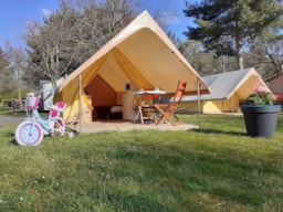 Location - Tente Nomade - Camping Le Domaine des Jonquilles
