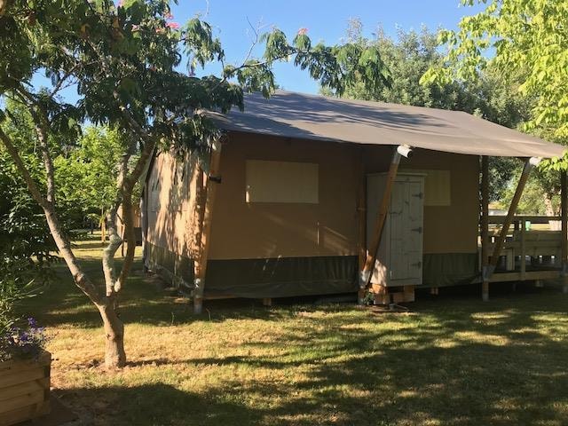 Lodge 2 Ch. Avec Salle De Bain/Wc/Cuisine + Lave-Vaisselle