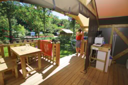 Location - Tente Safari 18 M² / 2 Chambres - Terrasse (Sans Sanitaires Privatifs) - NANTES CAMPING