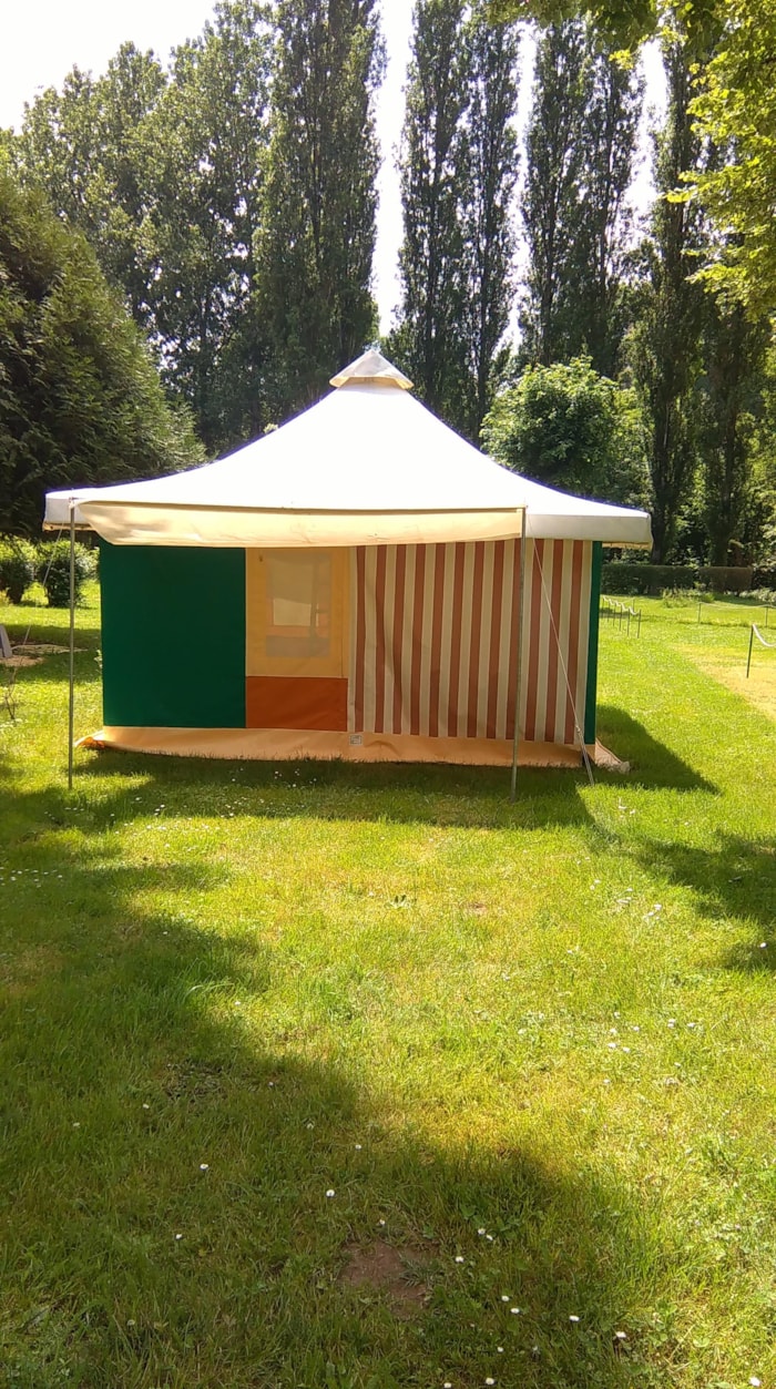 Bengalese Painting Without Toilets