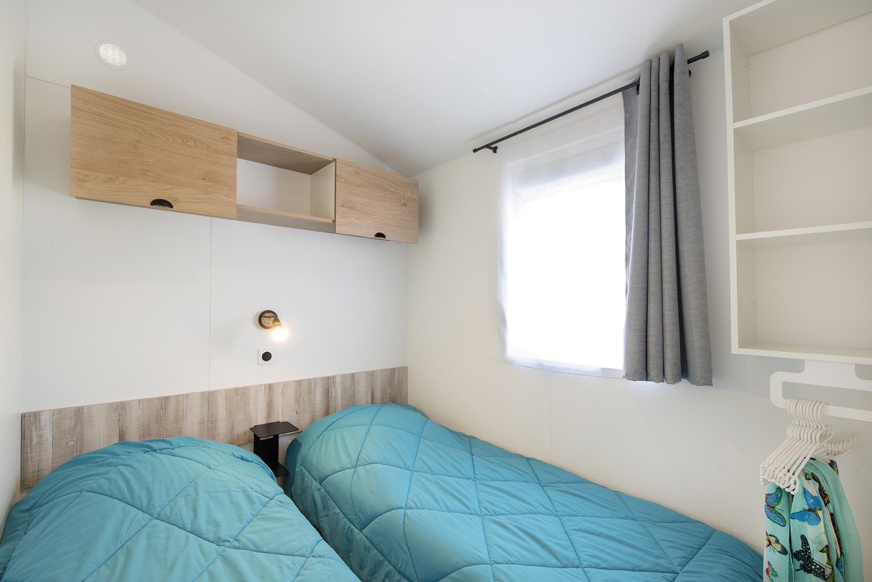 Accommodation - Gamme Quattro 4 Bedrooms 36M2 - Camping l'Océan