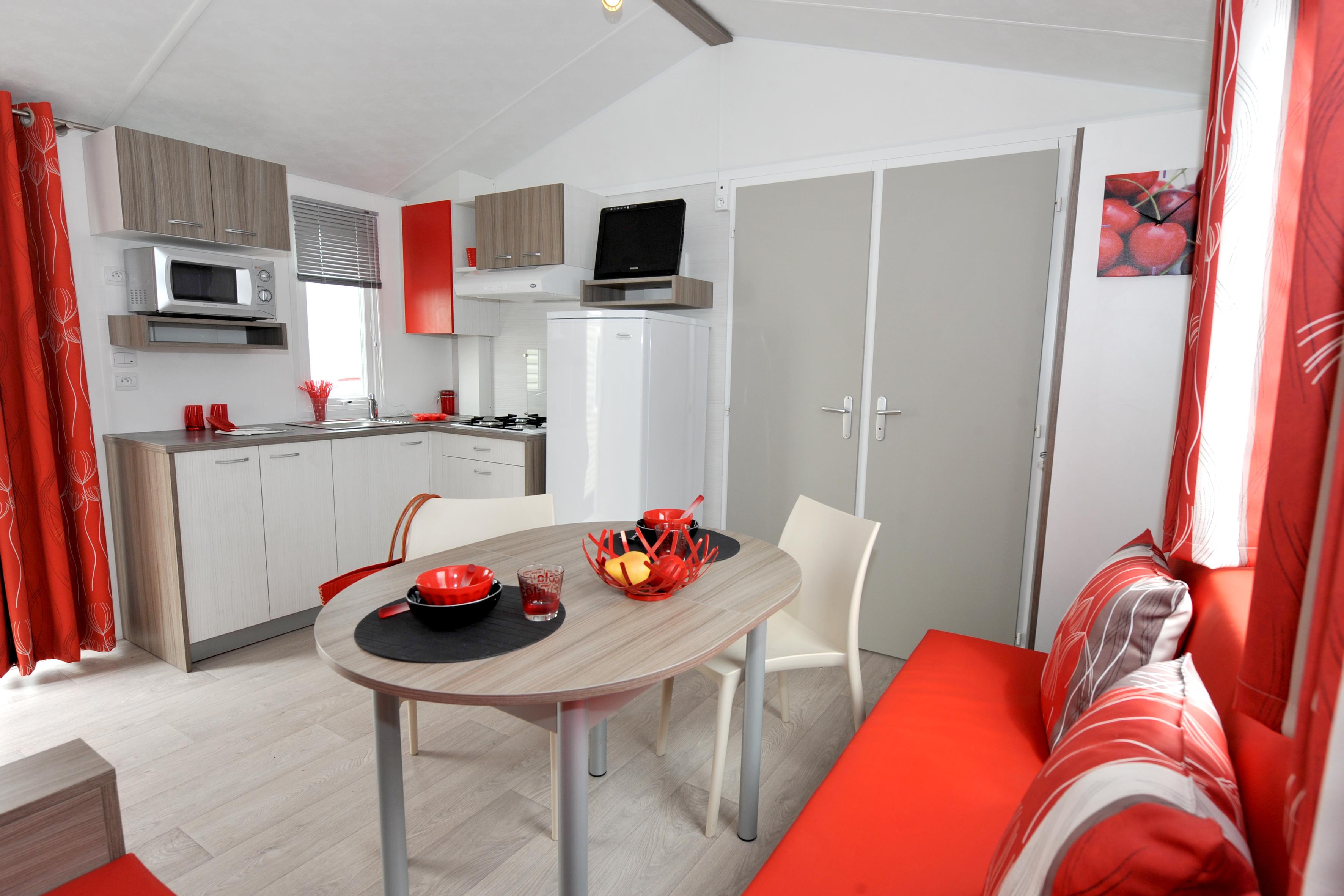 Accommodation - Gamme Authentic 2 Bedrooms 27M² - Camping l'Océan