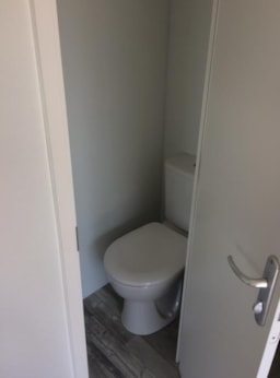 Location - Tit'home Bois- 2 Chambres (Sans Sanitaires Privatifs Et Sans Point D'eau Sauf Wc) - Camping Le Rivage