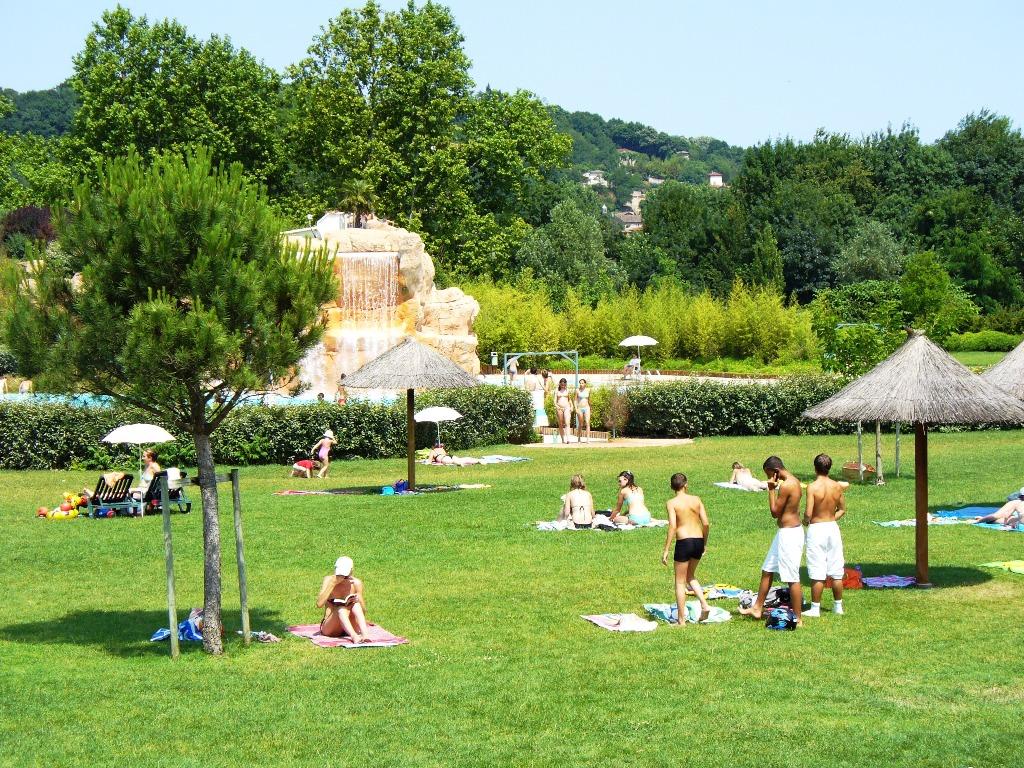 Zwemplezier Camping Kanopée Village - Trevoux Zwemplezier Camping Kanopée Village - Trevoux