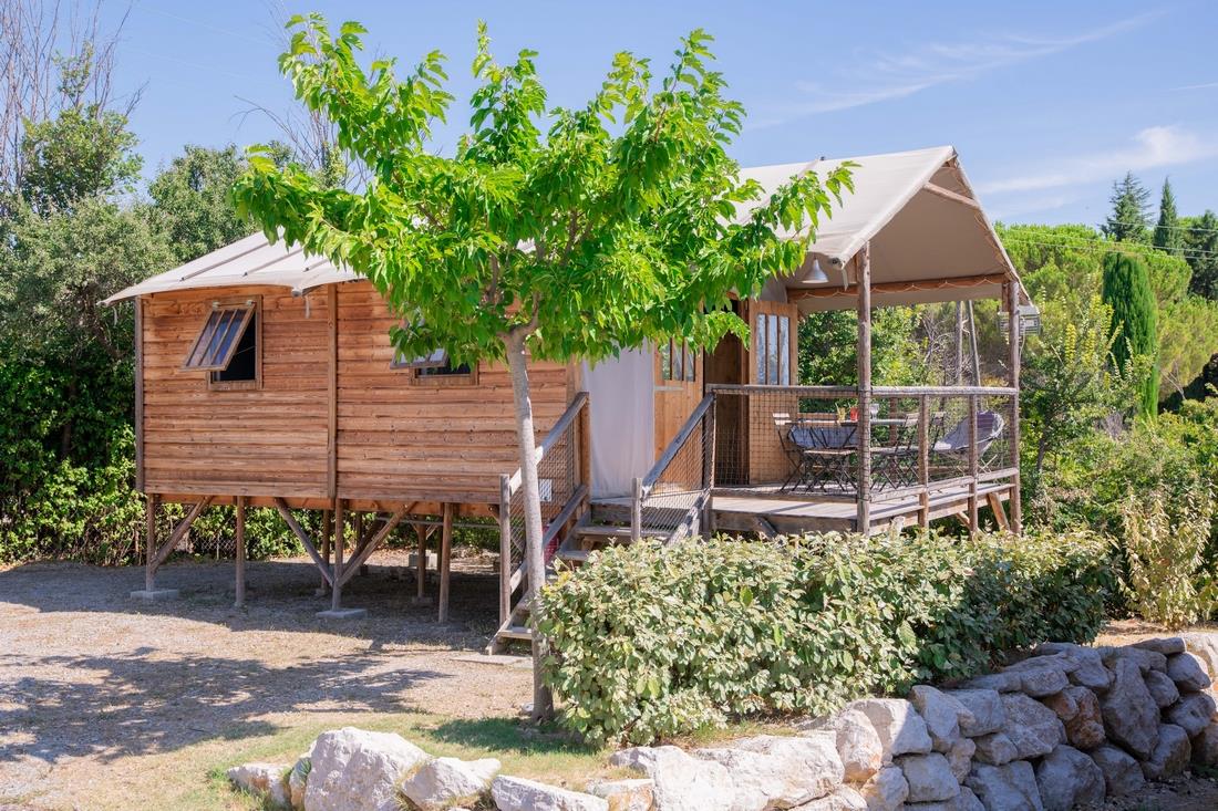 Location - Flower Lodge Sur Pilotis Confort 34M² 2 Chambres + Terrasse Couverte 10M² + Tv - Flower Camping Provence Vallée