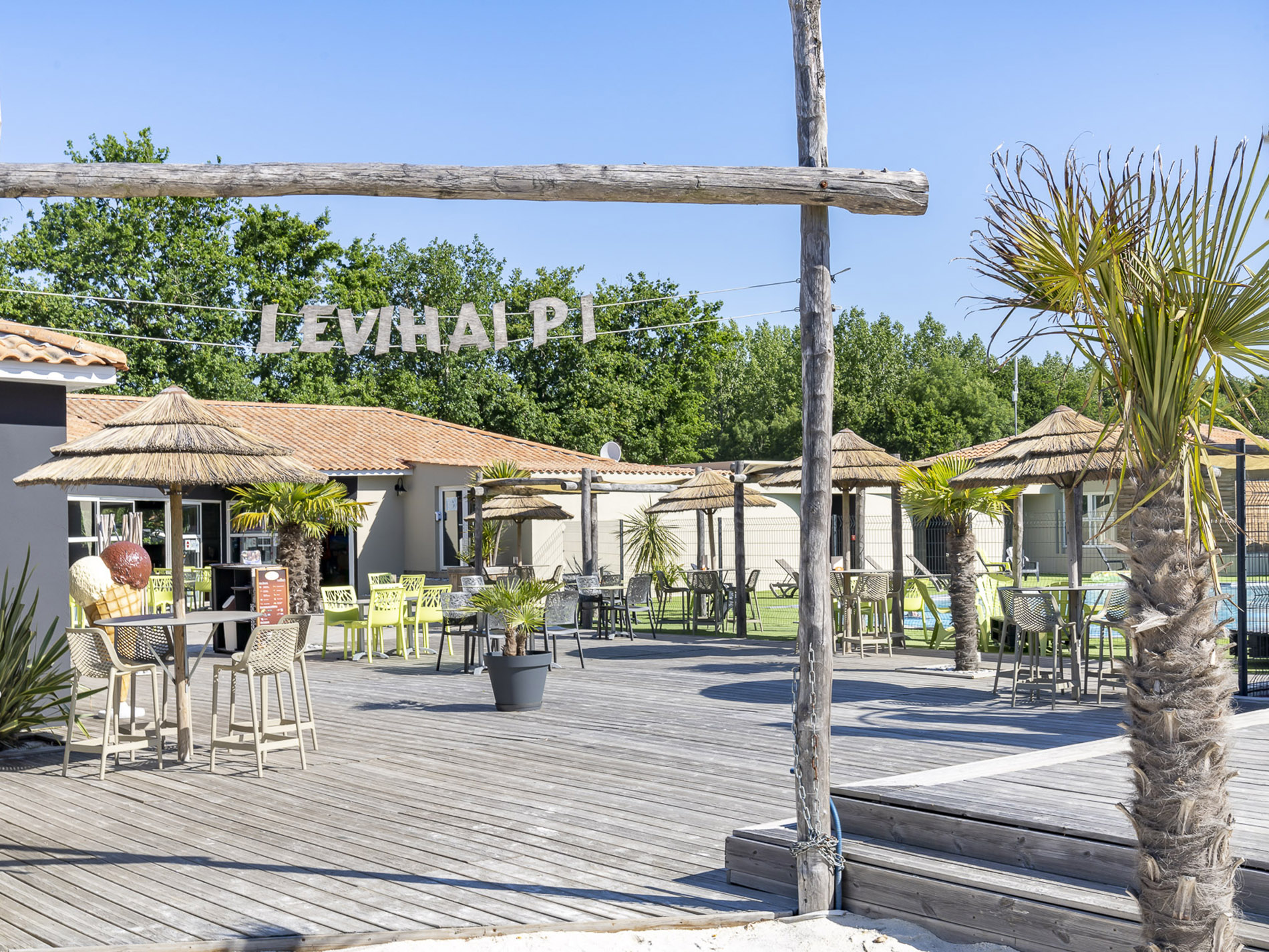 Services & amenities Camping L'evasion - Landevieille Services & amenities Camping L'evasion - Landevieille