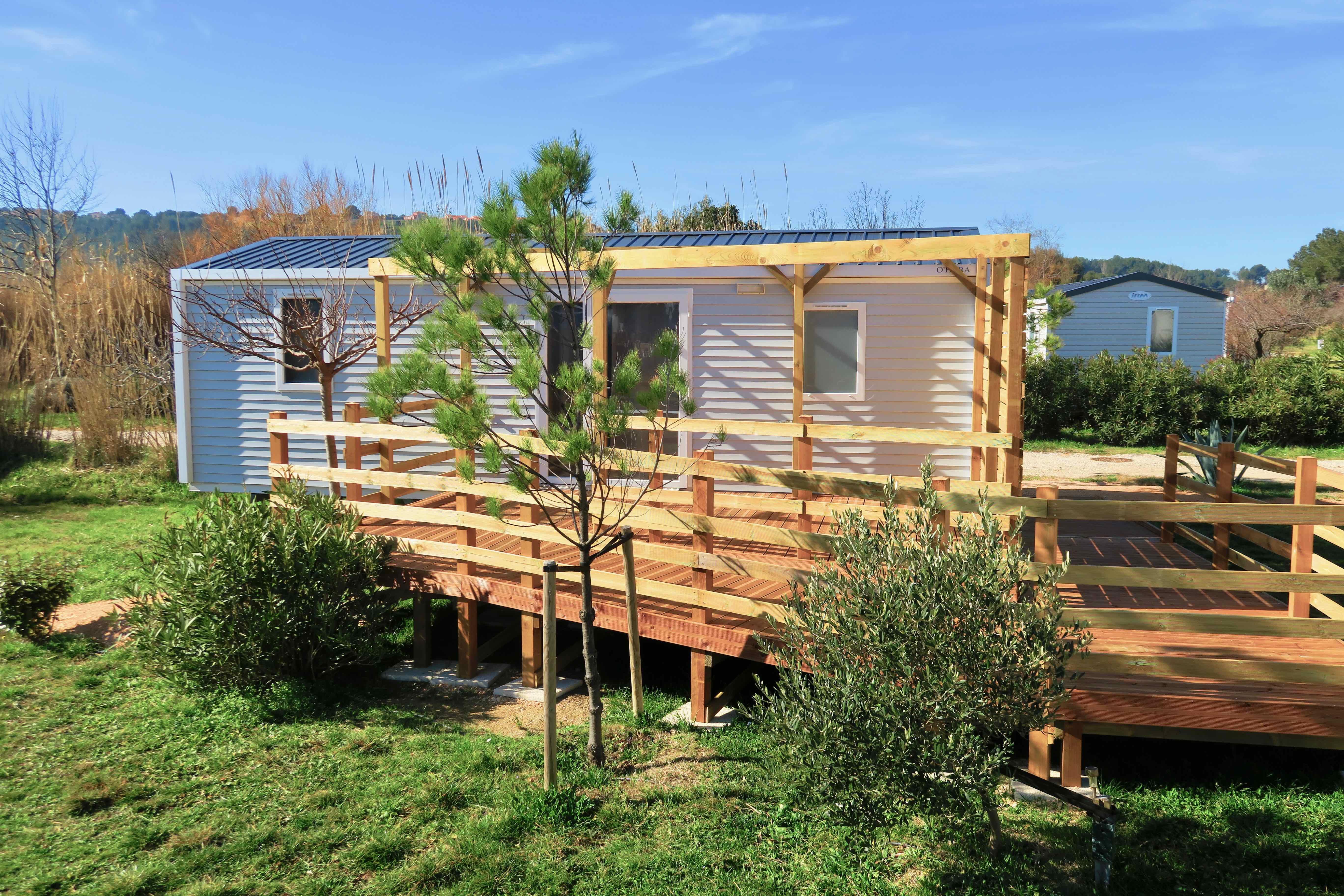 Wheelchair friendly Camping Félix De La Bastide - Saint Mitre Les Remparts Wheelchair friendly Camping Félix De La Bastide - Saint Mitre Les Remparts