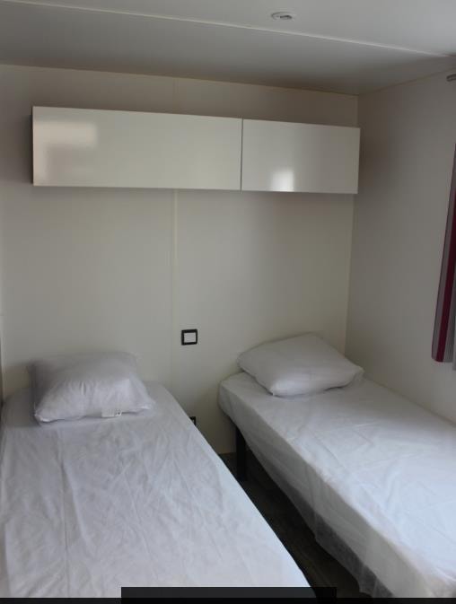 Mobil Home Lodge 77 Confort Plus 2 Chambres - 30 M² + Terrasse Semi Couverte