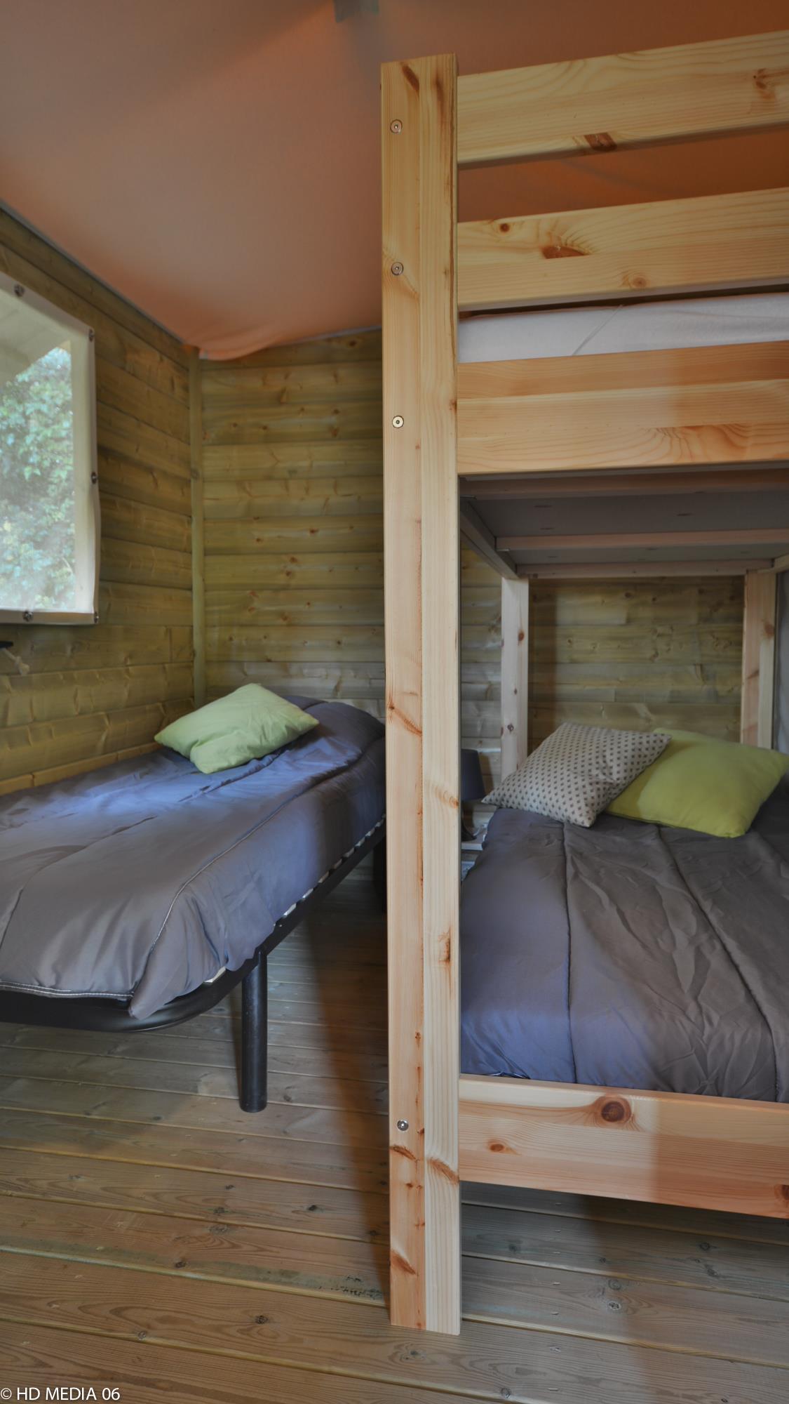 Location - Cabane Robinson (2 Chambres) - Camping Les Cent Chênes