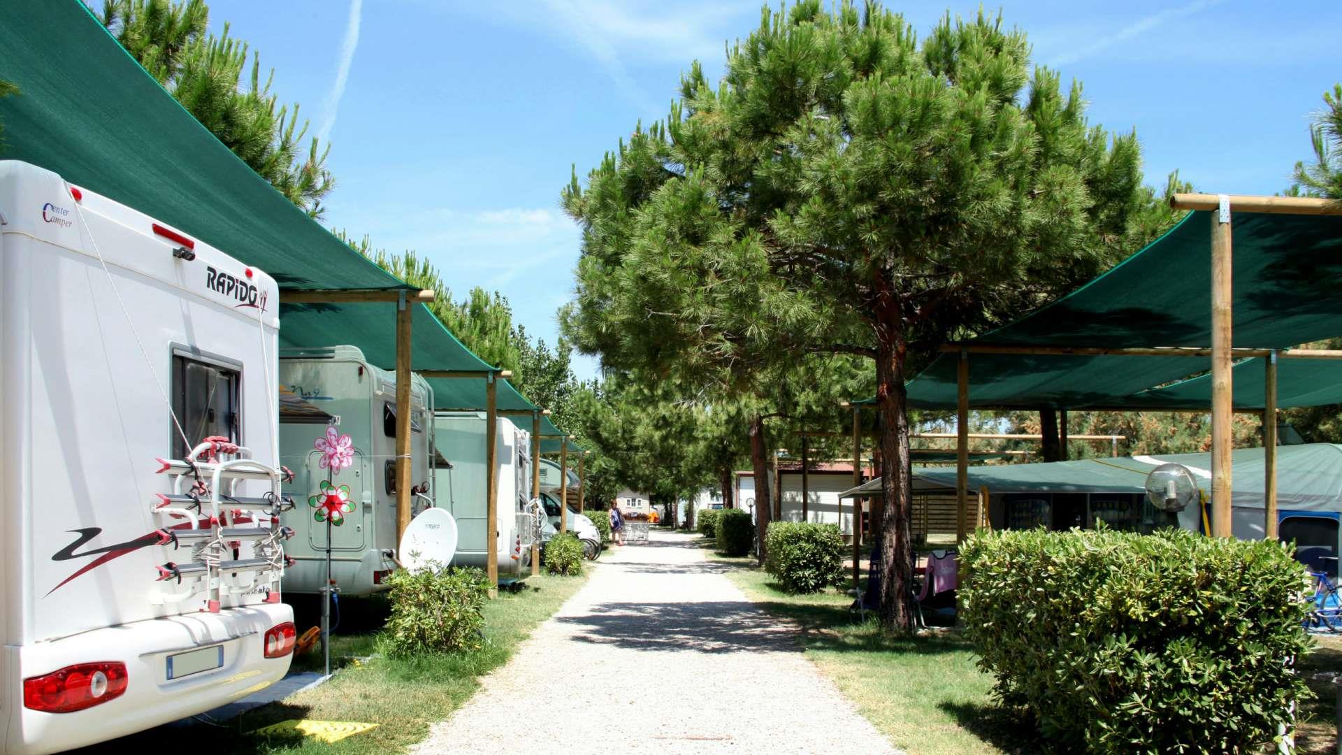 Pitch - Pitch Camping-Car Camper Zone - Pineto Beach Village e Camping Pitch - Pitch Camping-Car Camper Zone - Pineto Beach Village e Camping
