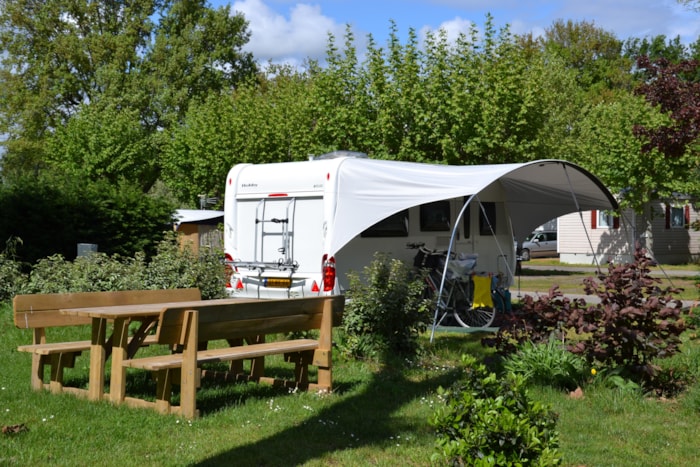 Piazzola + Roulotte O Camper Piazzola + Roulotte O Camper