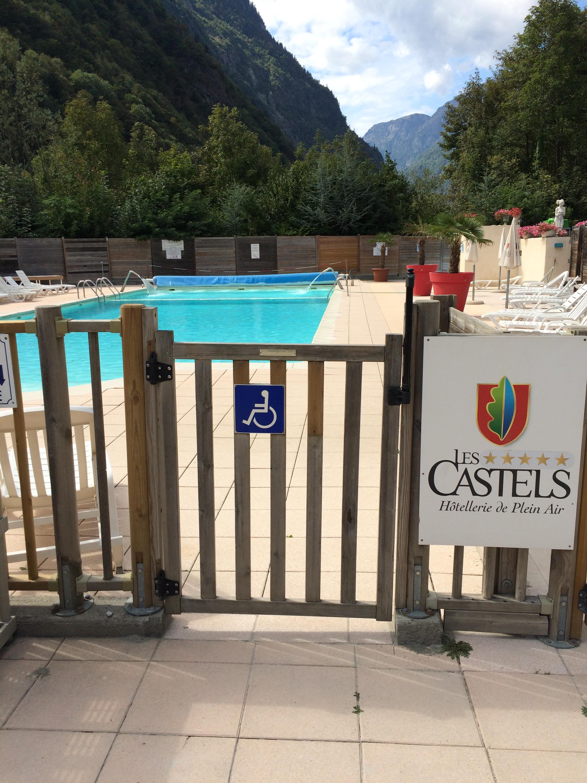 Wheelchair friendly Camping Château De Rochetaillée - Bourg D'oisans Wheelchair friendly Camping Château De Rochetaillée - Bourg D'oisans