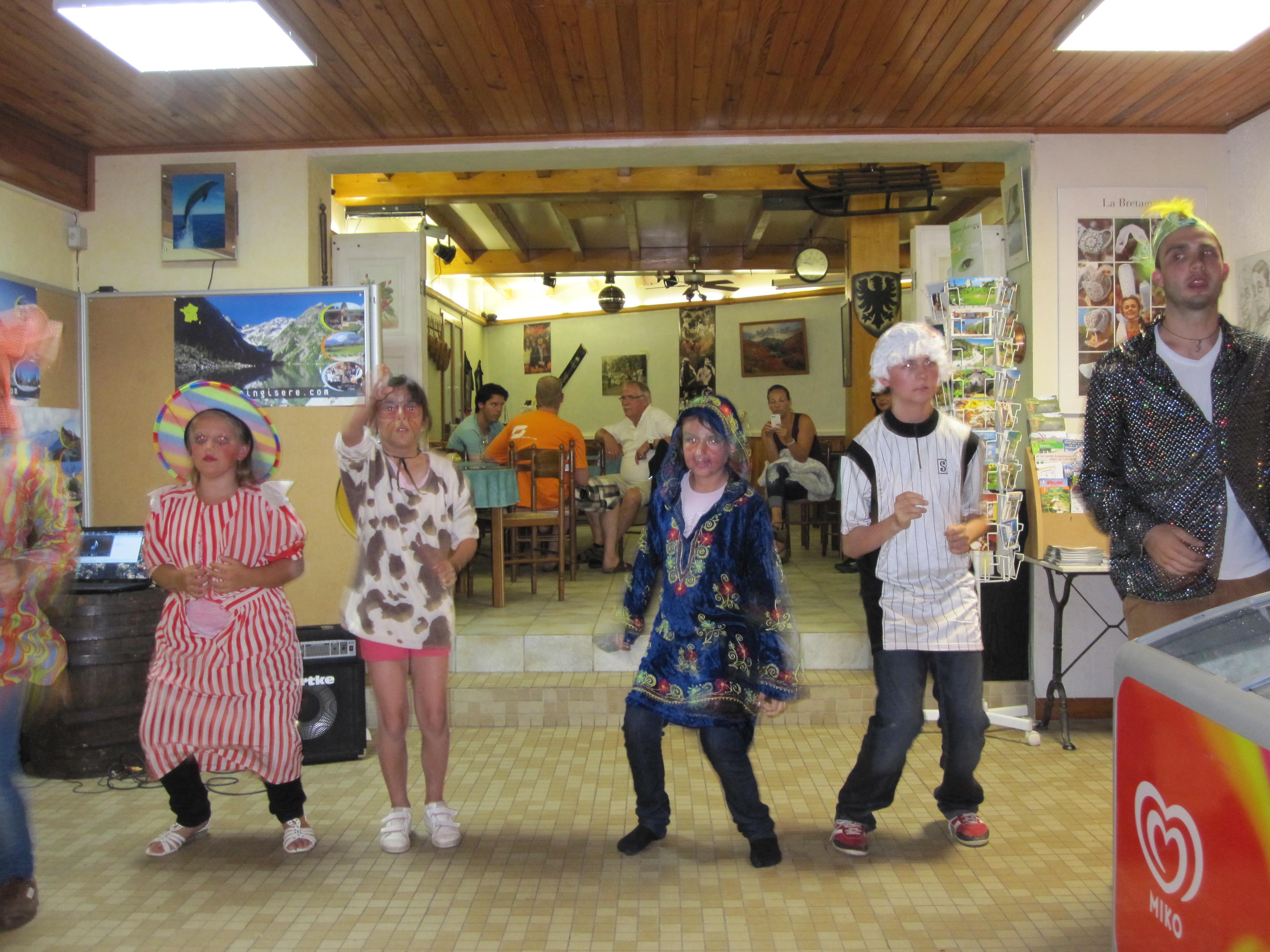 Entertainment organised Camping Le Champ Long - La Salle En Beaumont Entertainment organised Camping Le Champ Long - La Salle En Beaumont