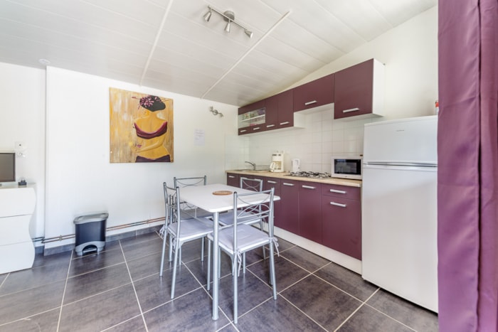 Cottage Type Studio