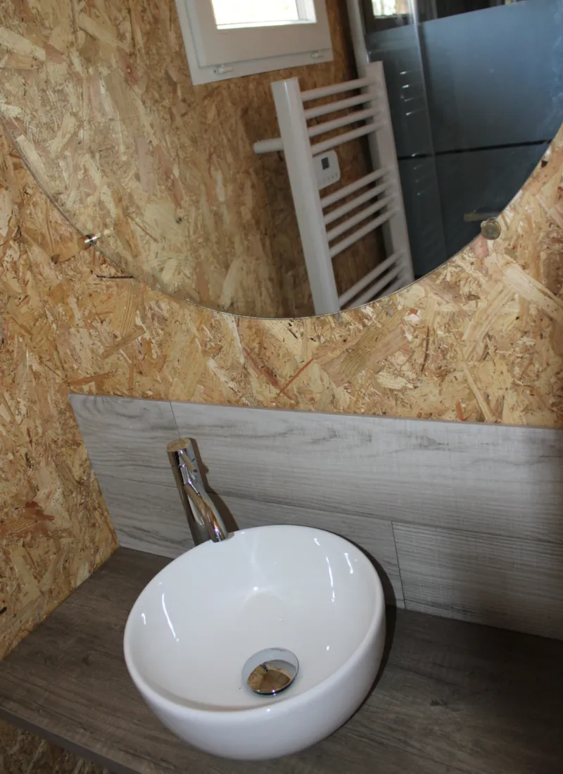 58.Chalet Narcisse 21M²