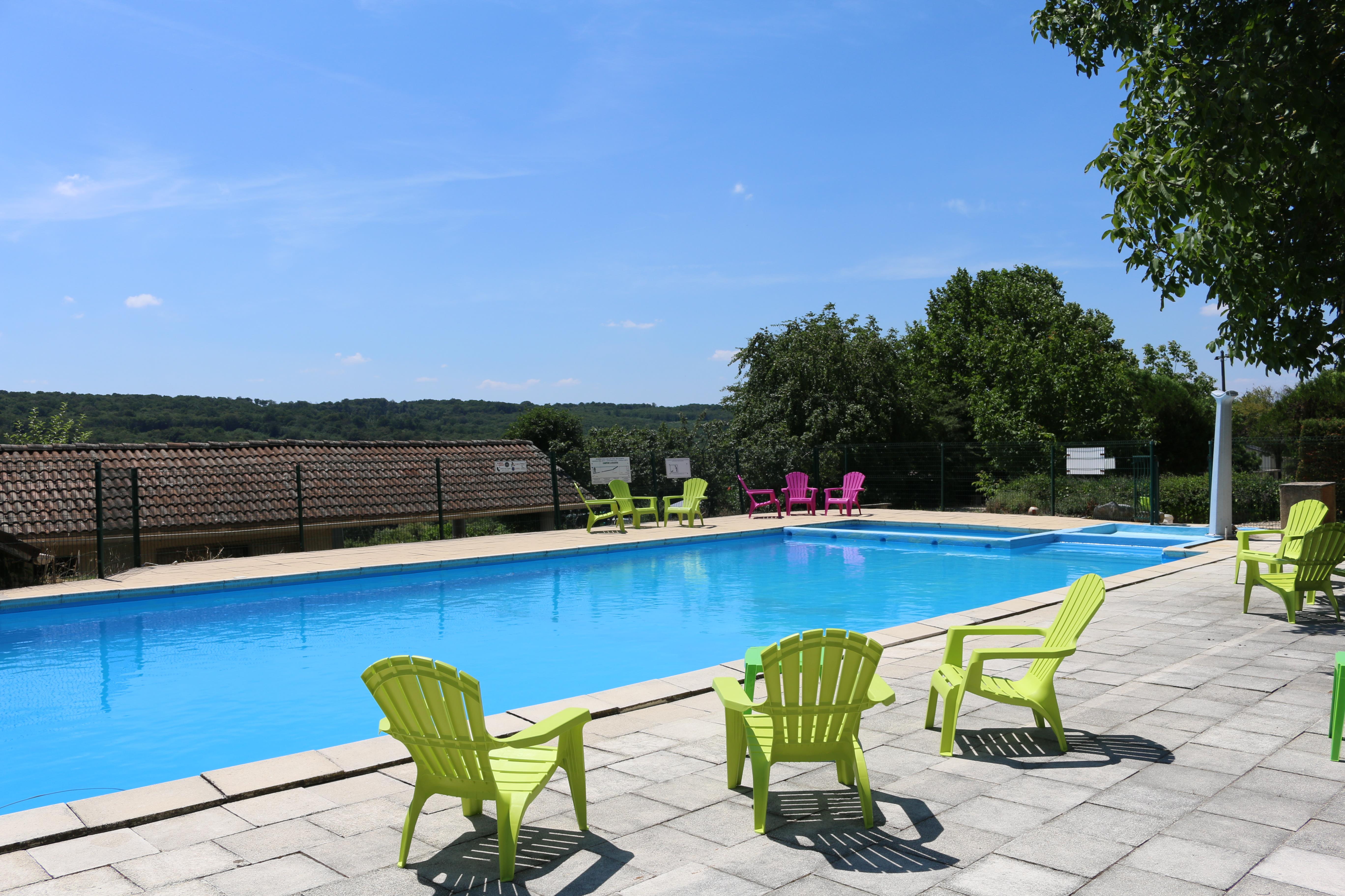 Établissement Camping La Bissera - Pommier De Beaurepaire Établissement Camping La Bissera - Pommier De Beaurepaire