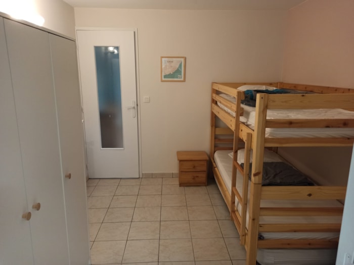 Appartement 42M², 2 Chambres, Rez De Jardin