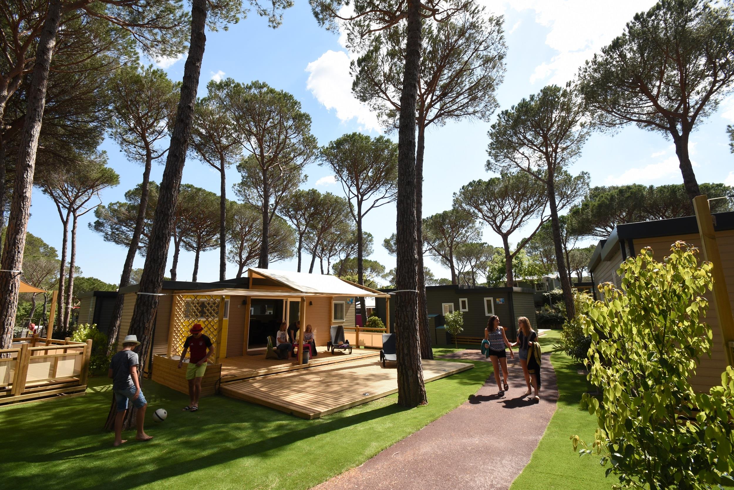 Plages Yelloh! Village - La Bastiane - Puget Sur Argens Plages Yelloh! Village - La Bastiane - Puget Sur Argens