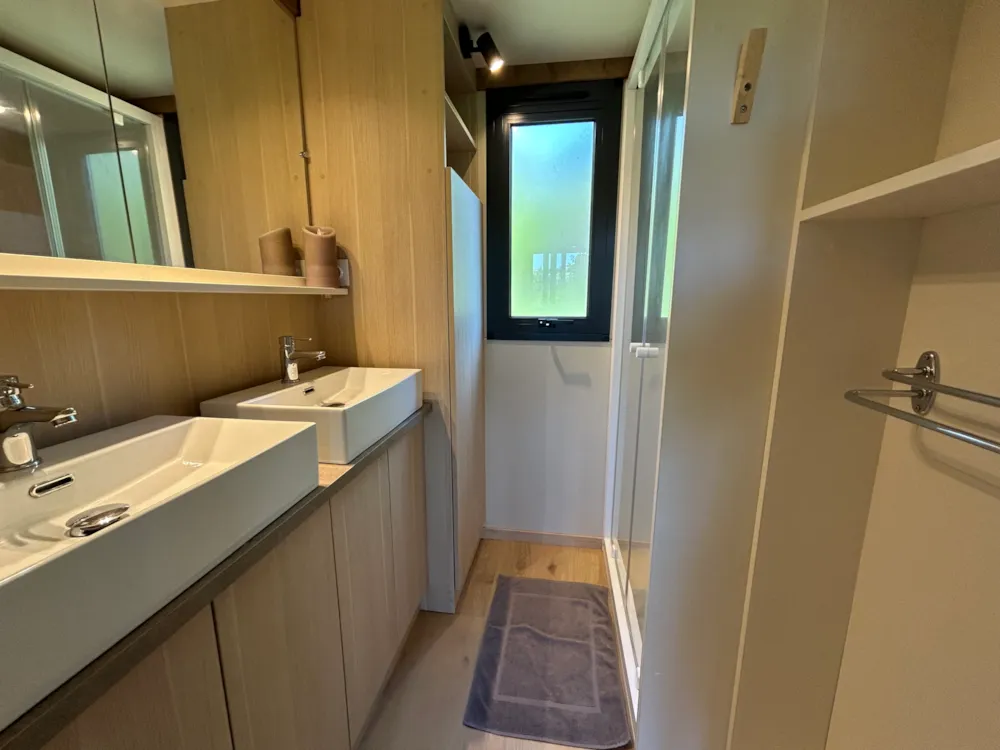 Accommodation - New 2025 Chalet Privilege Marsanne - 3 Bedrooms - Tv - 35M², Covered Terrace Of 17M² - Camping  Ushuaia Villages l'OASIS