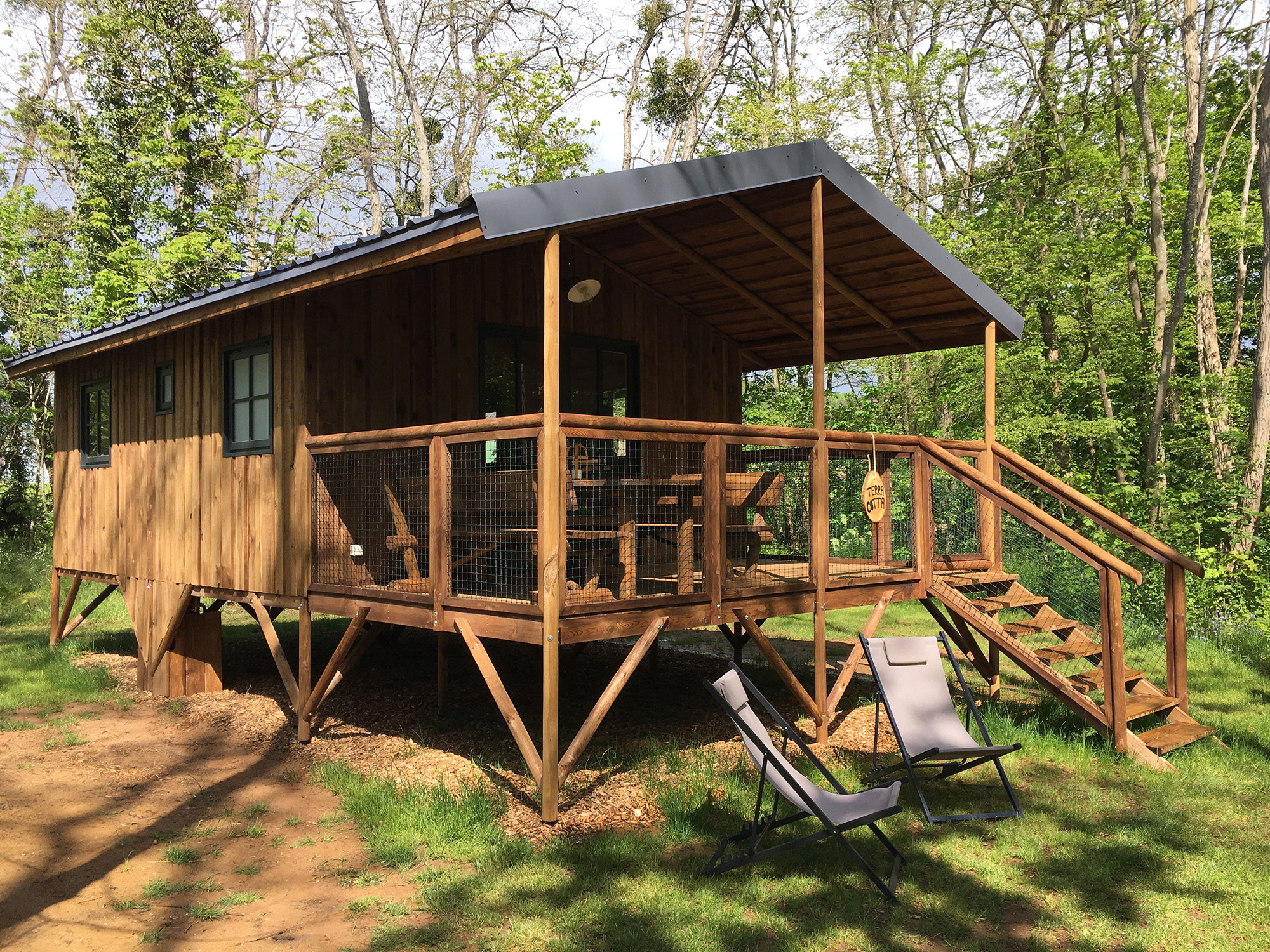 Location - Cabanes Dans Les Bois - Castel Camping Château de Chanteloup Location - Cabanes Dans Les Bois - Castel Camping Château de Chanteloup