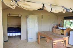 Location - Tente Confort Lodge 2 Ch - 30M2 - Sans Sanitaires Privatifs - - Camping de l'Etang Sites et Paysages