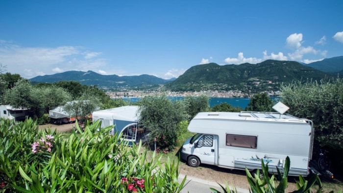 Emplacement Vue Lac - 85M² - 10 Amp