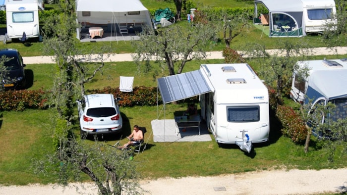 Emplacement Comfort Large - 75M² - 6 Amp