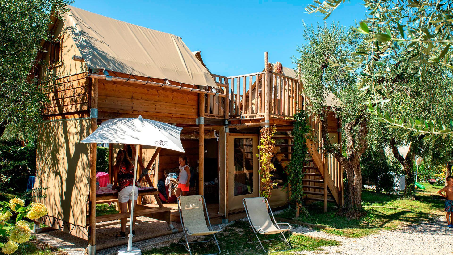 Weekend Glamping Resort San Felice Del Benaco Camping Direct