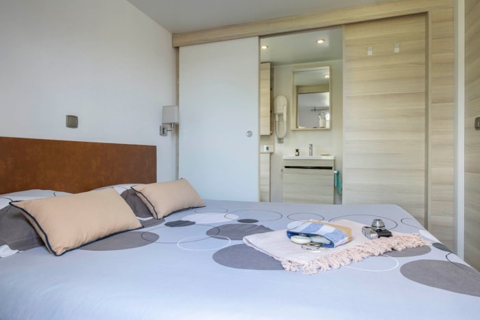 Mobil-Home Exclusif 3 Chambres Jacuzzi