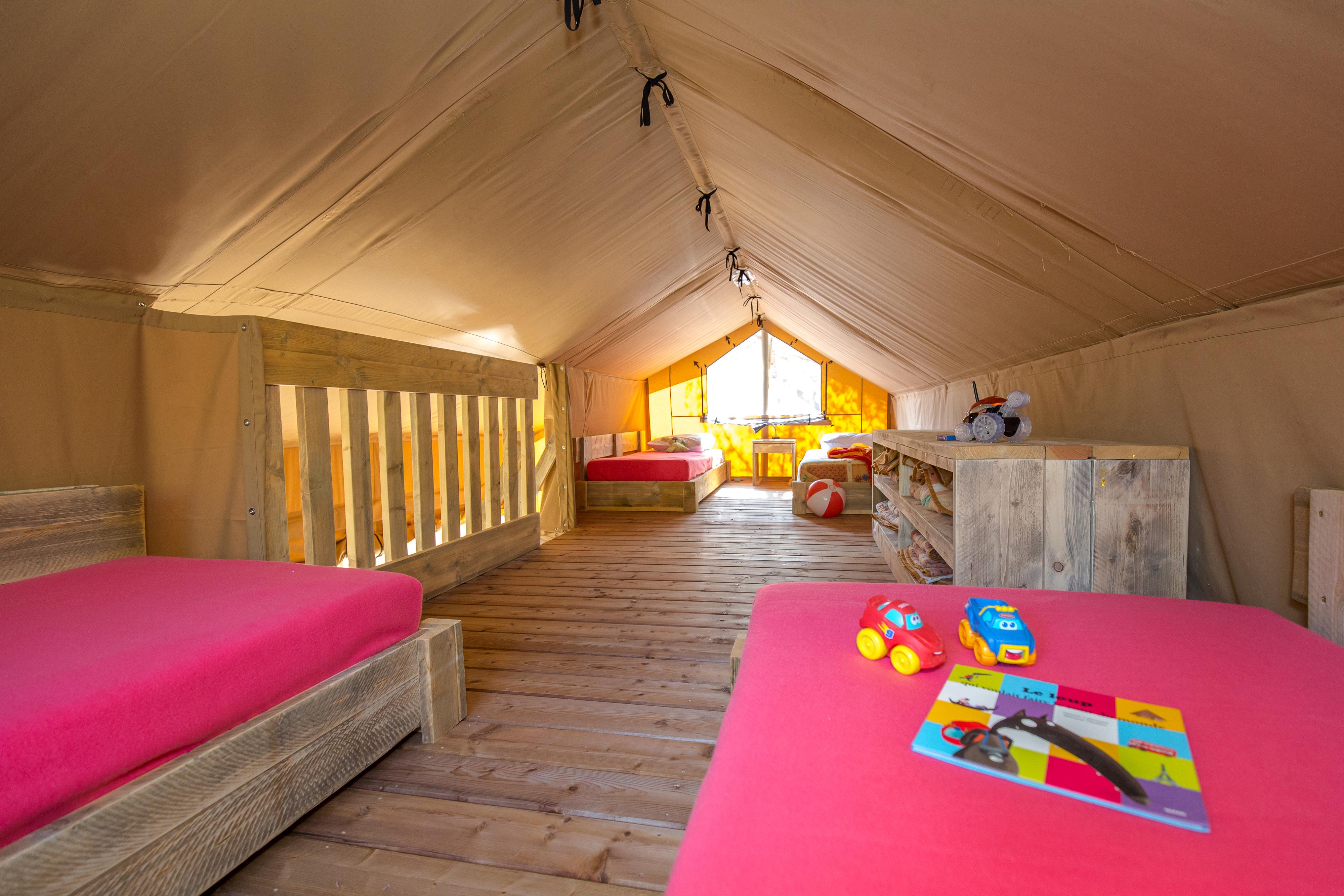 Zelt Ciela Nature Lodge - 80M² - 3 Zimmer - 1 Badezimmer Zelt Ciela Nature Lodge - 80M² - 3 Zimmer - 1 Badezimmer