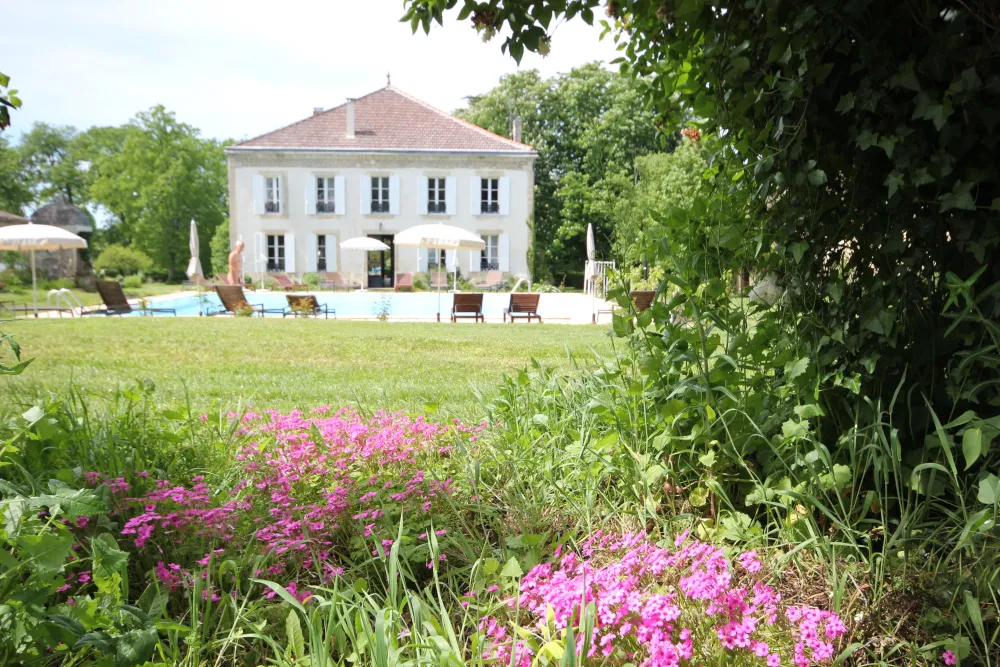 Chateau Guiton Chateau Guiton - image n°1 - Camping2Be