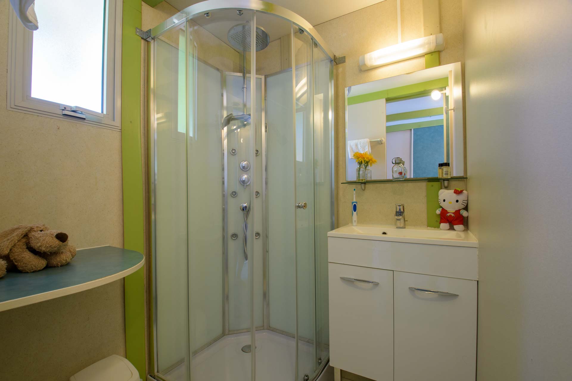 Alojamiento - Chalet Club B 23M² / 2 Habitaciones - Aire Acondicionado / Terraza Cubierta - Camping LA VIEILLE FERME