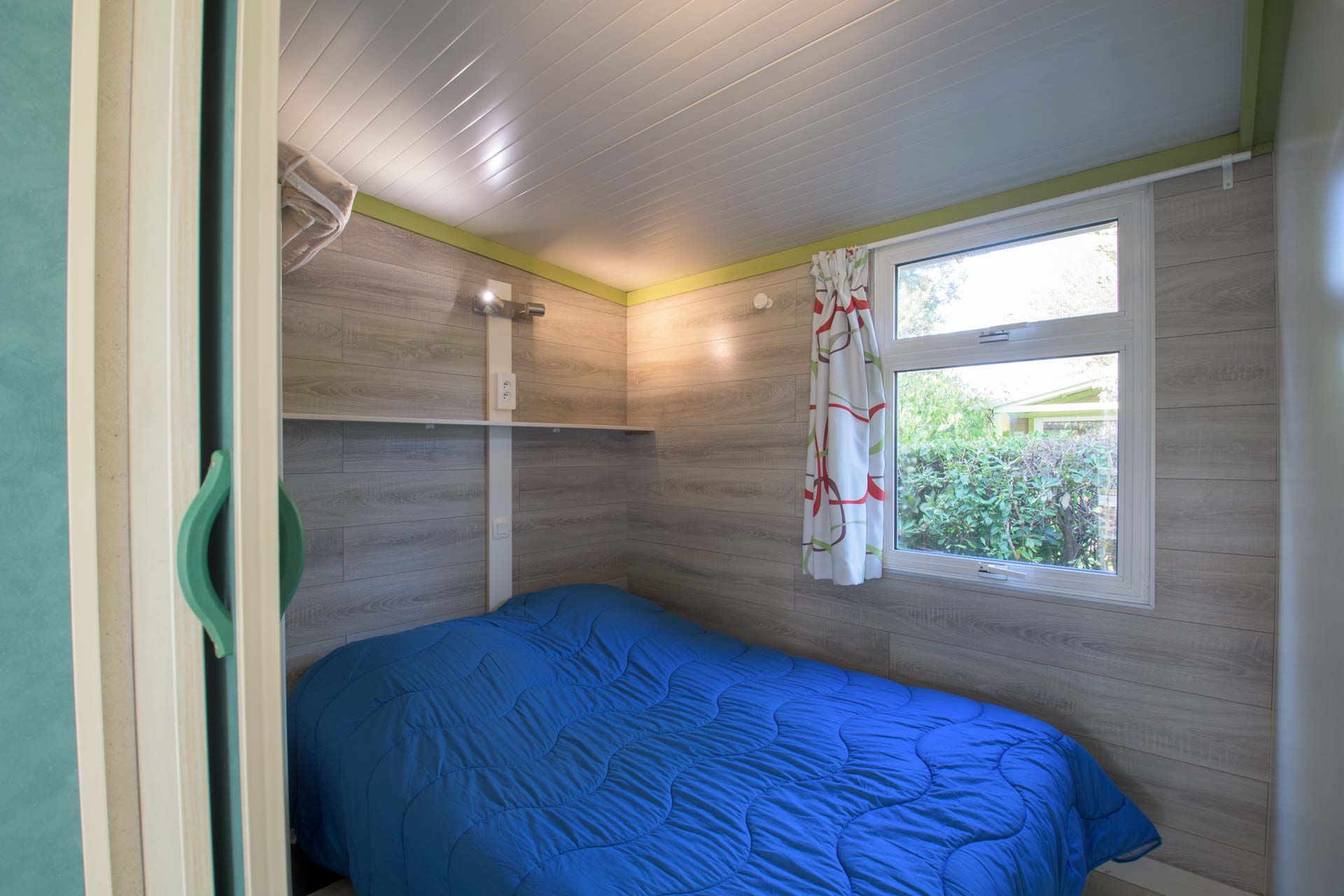 Location - Chalet Ilo 19 M² / 2 Chambres - Climatisation / Terrasse Couverte - Camping LA VIEILLE FERME