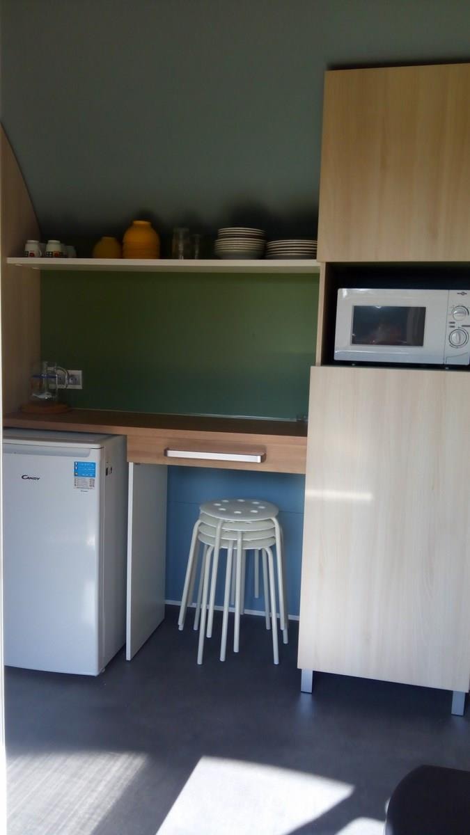 Bungalow Isolé Coco Sweet 17M² 2 Chambres + Terrasse Et Auvent (2 Modèles Sur Le Camping)