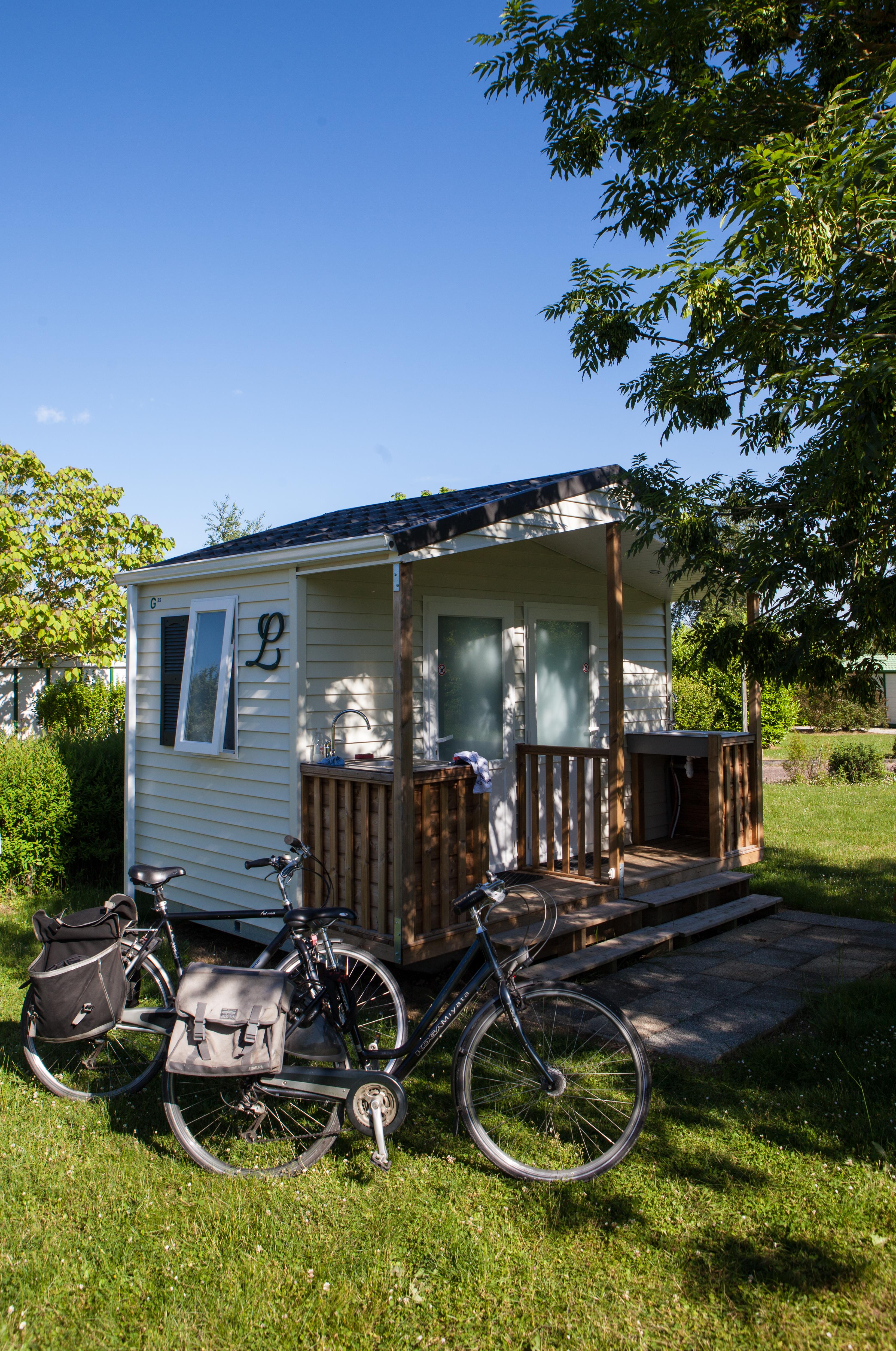 Castel Suite : Luxury Pitch Luxe 180M²with Private Bathroom - Electricity 16A Castel Suite : Luxury Pitch Luxe 180M²with Private Bathroom - Electricity 16A